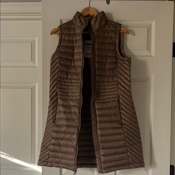 NWT Women's Down Right Long Vest size small - Picture 5 of 10